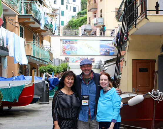 cinque terre walking tours for foodies