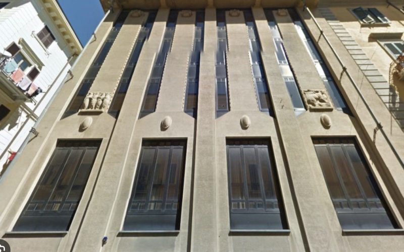 la spezia città di architetture e museo, palazzo del ghiaccio